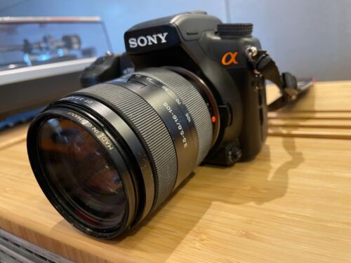 Sony Alpha A700 12.24MP Digital SLR Camera with 16-105mm Lens Battery Charger an