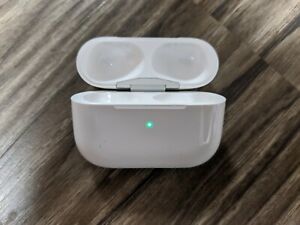 Apple AirPods Pro 1st Gen Wireless Charging Case Only Genuine Apple Airpods Pro
