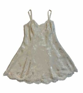 Vintage Victoria’s Secret Gold Label Babydoll Slip Dress Ivory Lace Size Small