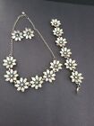 Vintage Daisy Unmarked Necklace, bracelet and Clip On Earrings