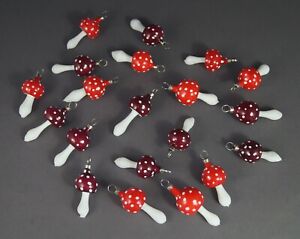 20 VINTAGE BLOWN GLASS MUSHROOMS  / Fly Agaric  (# 12613)