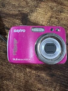Sanyo Digital Camera Hot Pink UNTESTED - Without Battery