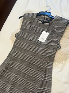 Theory women's Virgin Wool dress size 8 Original Price $375