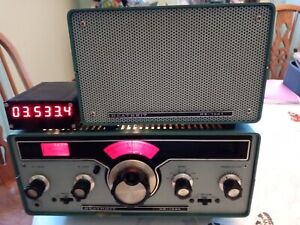 Heathkit HR-1680 SSB/CW Amateur Band Receiver  HS-1661 Speaker  Digital Display