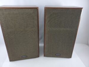 Set of 2 Vintage Advent 2002 Speakers Walnut Woodgrain Finish Loudspeaker