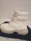 UGG Yose Waterproof Snow Boots Women's Size 9  White Leather (Only Used Once)