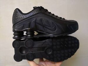 Hot New Men Womens Nike Shox R4 Black Running Shoes