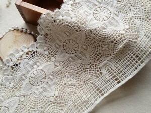 Vintage Crochet Cotton Beige Lace Trim with Scalloped Edge 6.69