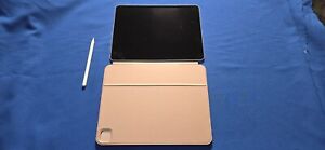 Apple iPad Pro 5th Gen 256GB 12.9 Bundle With Typecase And Pencil