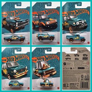 HOT WHEELS 2023 PEARL AND CHROME (TEAL & GOLD) SET OF 5 VEHICLES!!