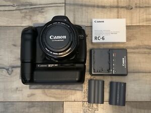 Canon EOS 5D Mark I CLASSIC Digital SLR body + BG-E4  GRIP And 50 1.4