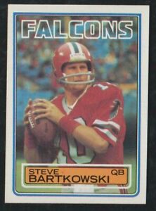 BUY 1, GET 1 FREE 1983 TOPPS FOOTBALL YOU PICK #1 - #200 NMMT * FREE SHIPPING *