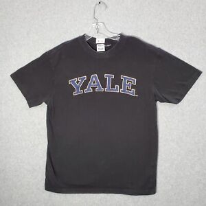 Yale University Men Shirt Medium Black Spellout Embroidered Crew Neck Peanuts