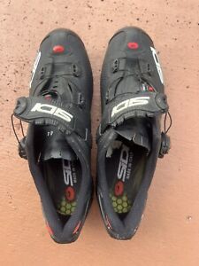 Bicycle Shoes Men 44/10.5 US