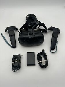 HTC Vive Virtual Reality Headset System  W/ Controllers!