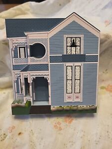 shelia's collectibles houses