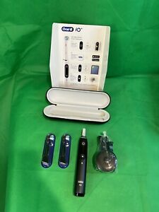 Oral-B iO Series 7 Electric Toothbrush With 2 Brush Heads, Black Onyx See Photos