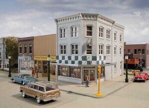 Walthers HO Scale ~ New 2024 ~ Merchant's Row VII ~ Kit ~ 933-4044