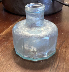 OPEN PONTIL 12 SIDED SMALL INK BOTTLE DUG IN 1850s Phila Pa.