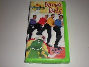 The Wiggles Dance Party VHS Video Tape Kids Sing Along Songs Original Cast Case