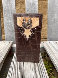 TNA 127CF(A) Coffee Alligator Print w/Rooster Concho Western Wallet