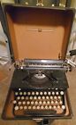New Listing1930 Royal model P typewriter with case