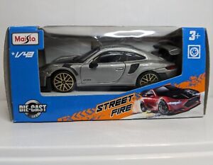 Porsche 911 GT2 RS 1/43 Scale Diecast Diorama Model Collector Car (NEW)