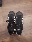 Size 6.5 (GS) - adidas Superstar Low Core Black/white