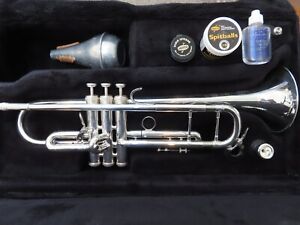KING 2055T SILVER FLAIR TRUMPET -MINT  Fully Svcd by King Dealer
