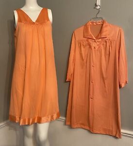 Vintage Vanity Fair Peignoir Babydoll Lingerie Set Nightgown Robe Coral New