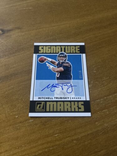 New Listing2018 Donruss Mitchell Trubisky Gold Signature Marks Auto #/10 SP Chicago Bears