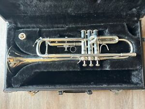 Jupiter Intermediate Bb Silver Trumpet, Flawless!