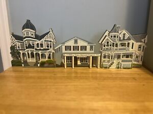 Lot of 3 Sheilas Collectibles Wooden Houses Oregon,Maryland,Cali, Shelf Sitters