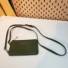 Bandolier Classic Pebble Leather Zip Pouch Green