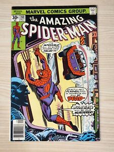 Amazing Spider-Man #160 - 1976  Marvel - Cover by Gil Kane and John Romita