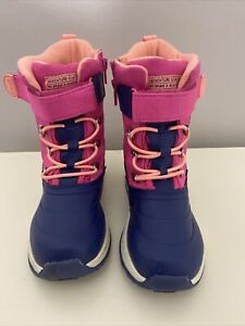 Carters Girls Snow Boots Size 1