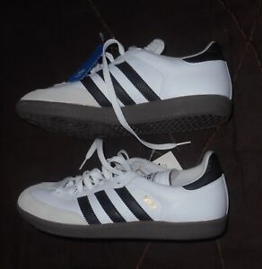 Adidas Men's Samba Classic Soccer Shoe - US Size 9