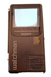 Sony Watchman Vintage 1988 D-270 Black Case B/W Portable TV Looks Good
