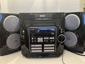 RCA RS2620 5 Disc Changer, Cassette, AM/FM Radio With Speakers Read Description