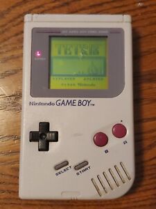 New ListingVintage Nintendo Original GameBoy Complete With Tetris Game Boy