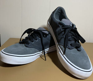 Vans black/charcoal/gray suede Off the Wall sneakers Size 9.5
