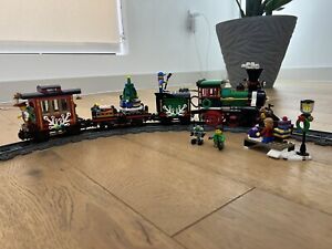 LEGO Motorized Winter Holiday Train (100% Complete w/ Box & Instructions) 10254