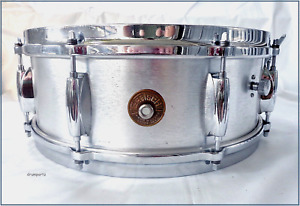 New ListingGRETSCH USA - 60's ROUND BADGE 4108 - Vtg Alumnium Snare Drum - 8 Lug Cast Hoops