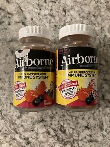 AIRBORNE - VERY BERRY IMMUNE SYSTEM GUMMIES - 42 COUNT - EXP 08/2024   X 2
