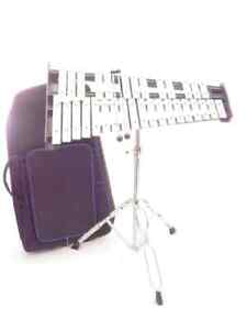 32 Key 2.5 Octave Xylophone with Stand Case and Mallets