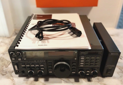 ICOM IC-R7000 HF, VHF, UHF wide band communication receiver W/ operation manual