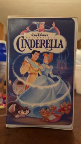New ListingWalt Disney Masterpiece Collection Cinderella VHS #5265 Clam Shell