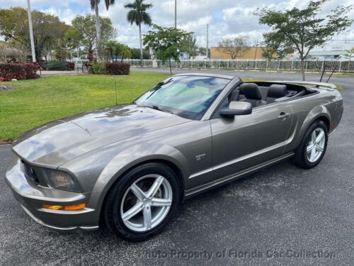 2005 Ford Mustang Convertible GT Deluxe