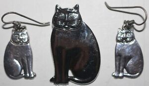 Vtg Laurel Burch Sitting Cat Dangle Earrings & Bin Set Silver Tone Signed Kitty