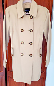 LONDON FOG-Womens Sz S Rain/Trench coat w/button closure & belt